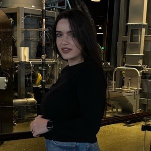 Meet your Posher, Tina